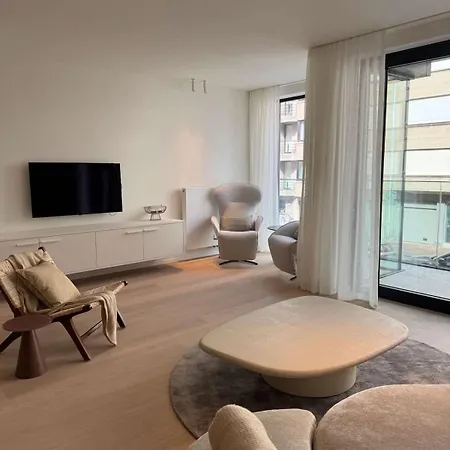 Apartament Gelegen Op 100 Meter Het *