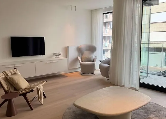 Apartment Gelegen Op 100 Meter Het *